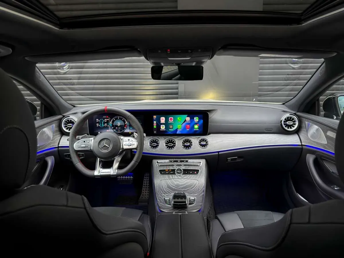 Mercedes-Benz Cls-Class 2020 photo 2