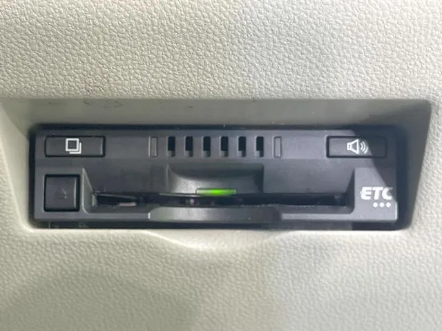 Toyota Passo 2018 photo 4