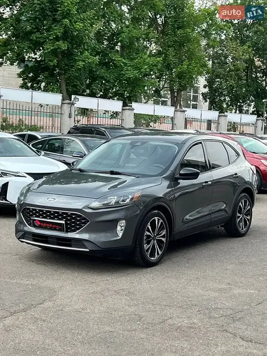 Ford Escape 2022 photo 3