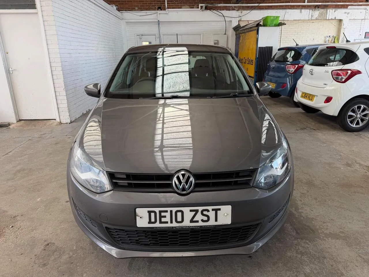 Volkswagen Polo 2010 photo 2