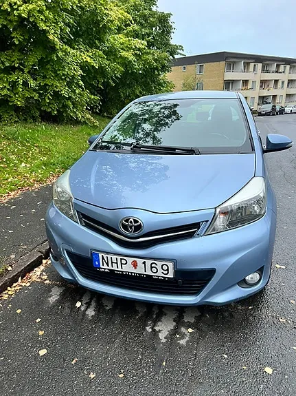 Toyota Yaris 2013 photo 5
