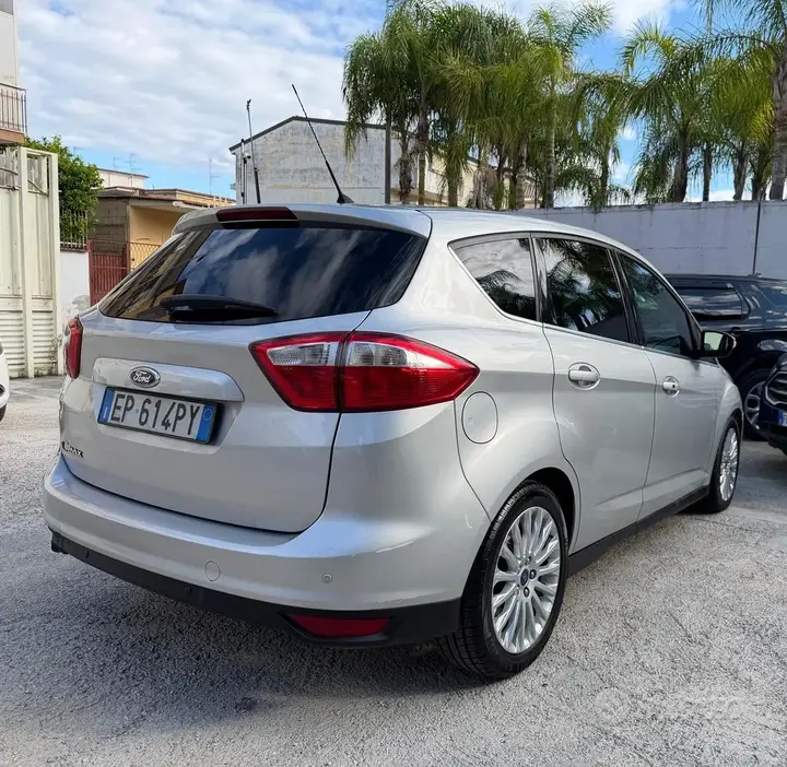 Ford C-Max 2013 photo 4