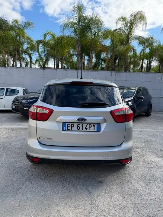 Ford C-Max 2013 photo 5