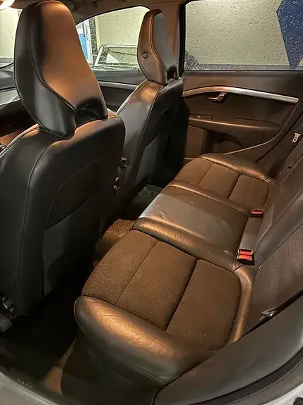 Volvo V70 2010 photo 5