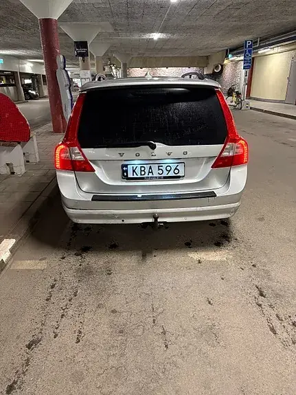 Volvo V70 2010 photo 3