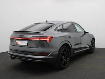 Audi E-Tron 2022 photo 2