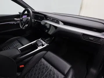 Audi E-Tron 2022 photo 3