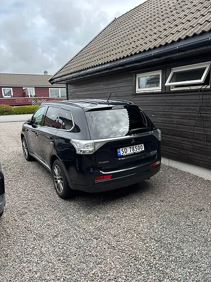 Mitsubishi Outlander 2015 photo 3
