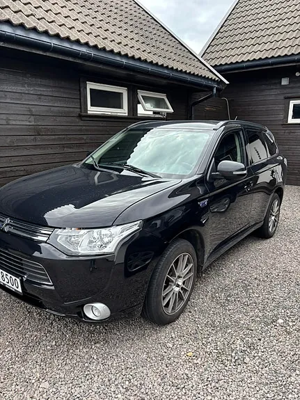 Mitsubishi Outlander 2015 photo 4