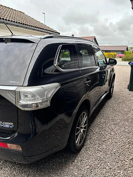 Mitsubishi Outlander 2015 photo 2