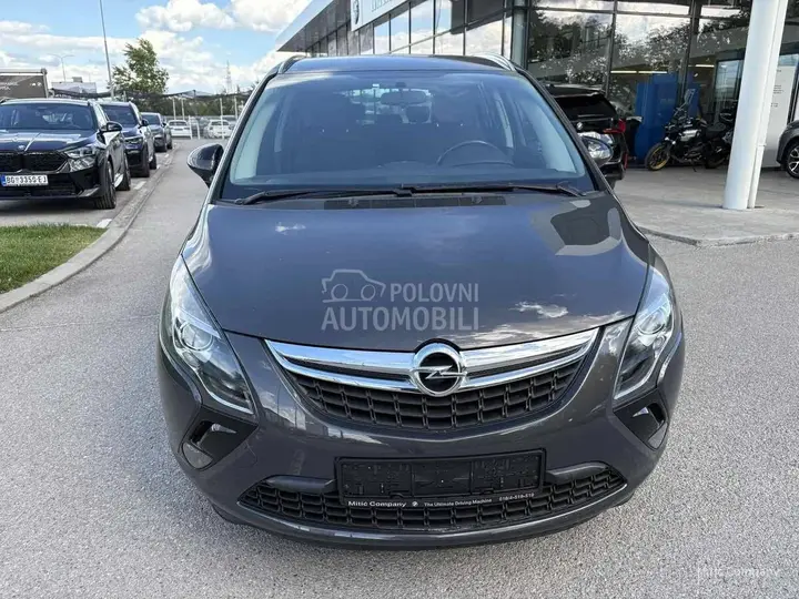 Opel Zafira 2015 photo 2