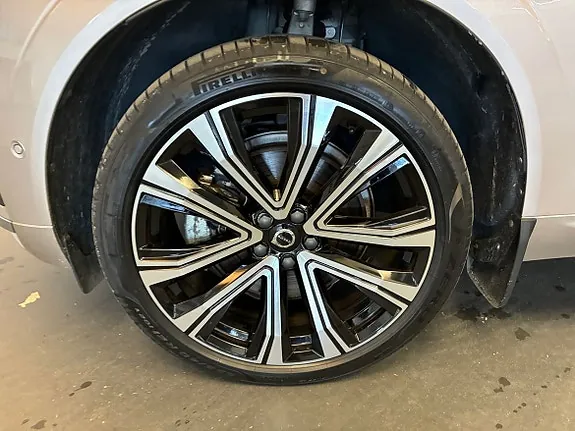 Volvo Xc60 2025 photo 5