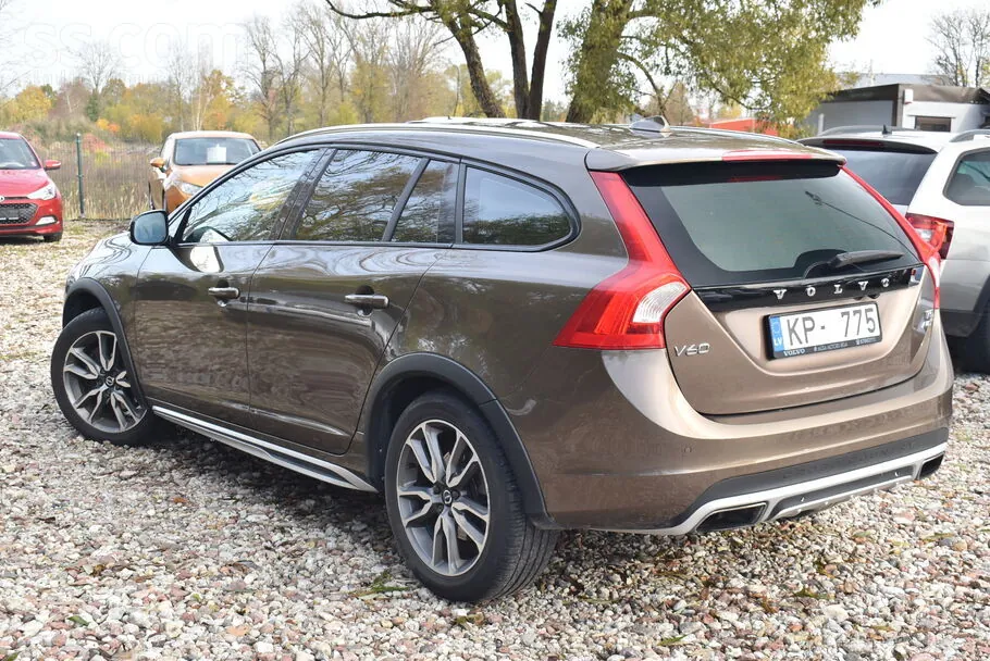 Volvo V60 2017 photo 3