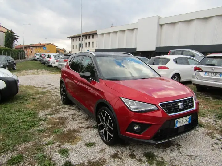 Seat Arona 2018 photo 4