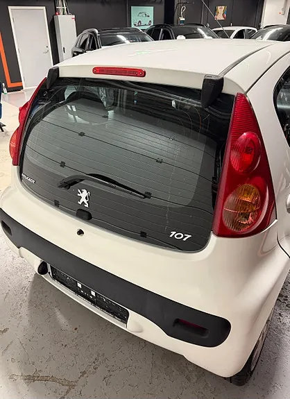 Peugeot 107 2011 photo 5