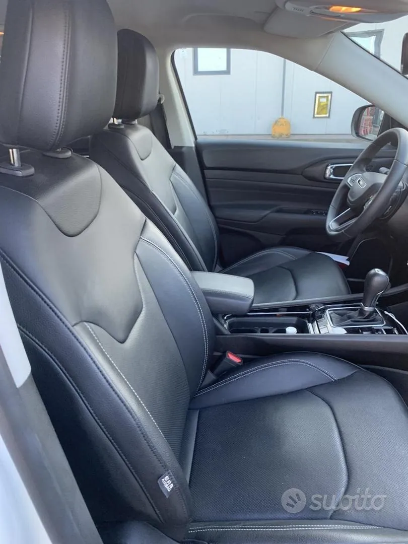 Jeep Compass 2025 photo 5