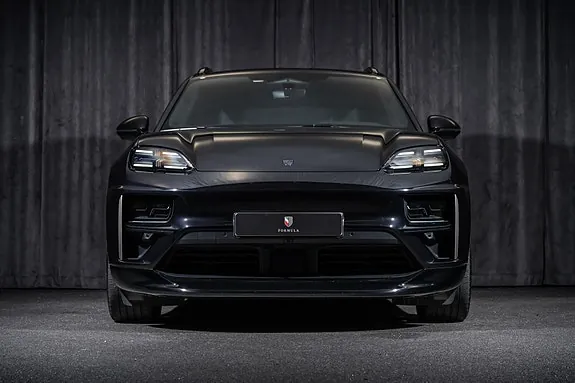 Porsche Macan Turbo 2025 photo 4
