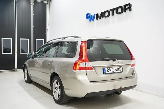 Volvo V70 2016 photo 5