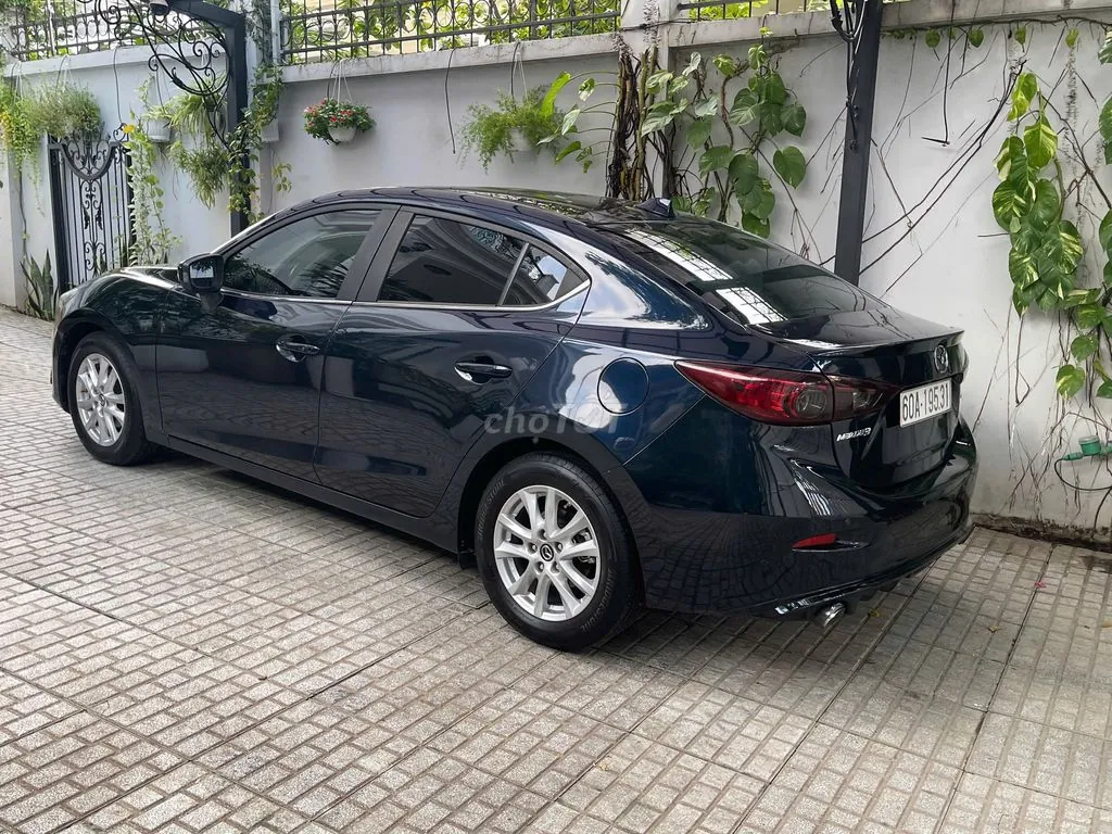 Mazda 3 2015 photo 3