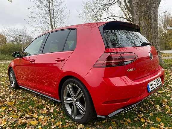 Volkswagen Golf 2018 photo 2