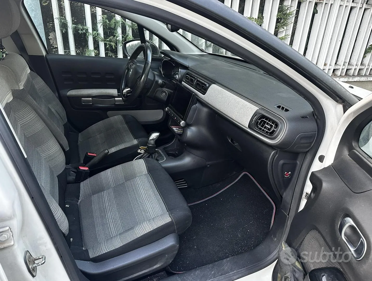 Citroen C3 2017 photo 4