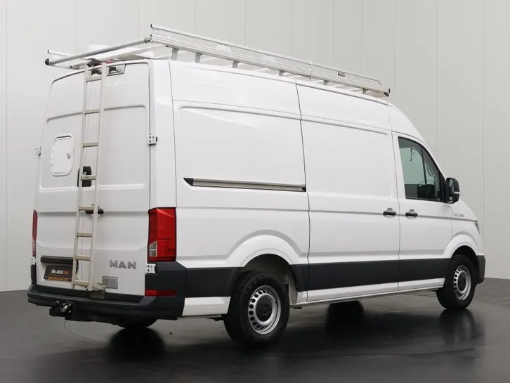 Volkswagen Crafter 2023 photo 2