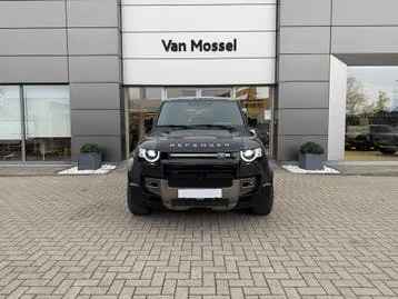 Land Rover Defender 2021 photo 2