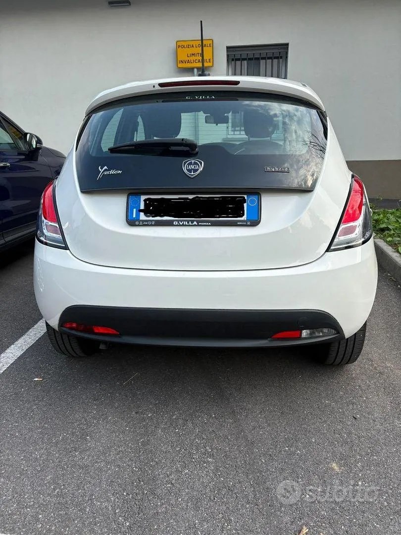 Lancia Ypsilon 2021 photo 4
