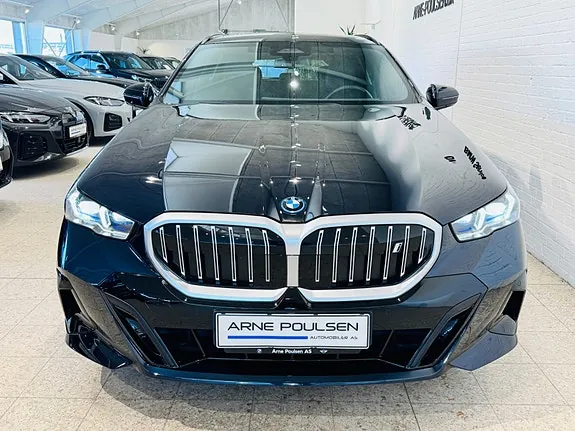 BMW I5 2025 photo 3