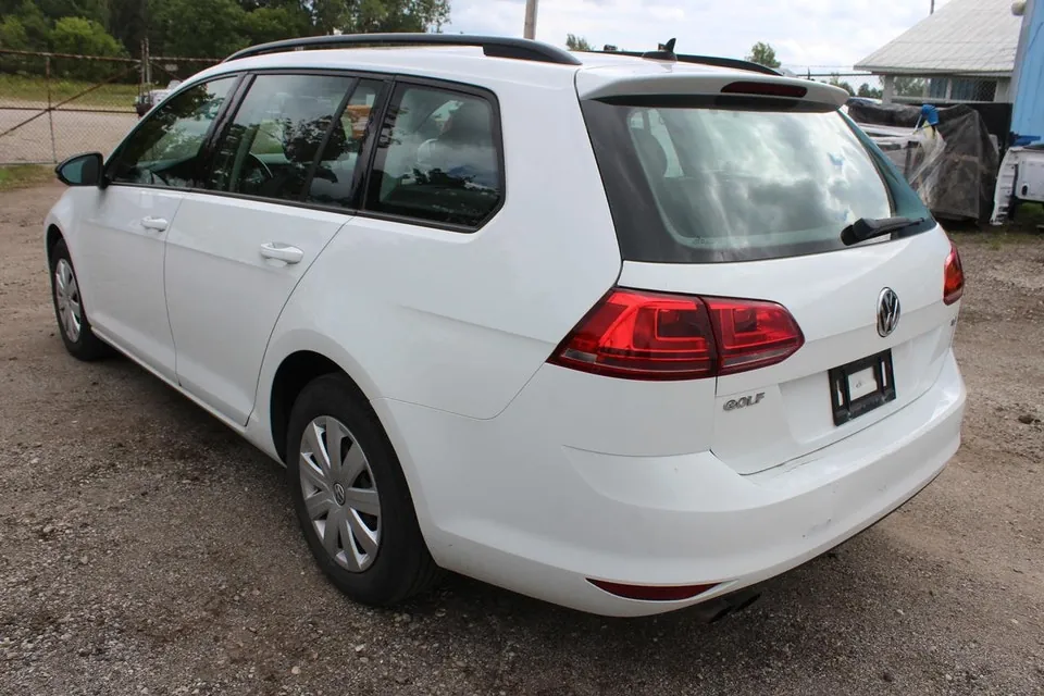 Volkswagen Golf 2015 photo 4