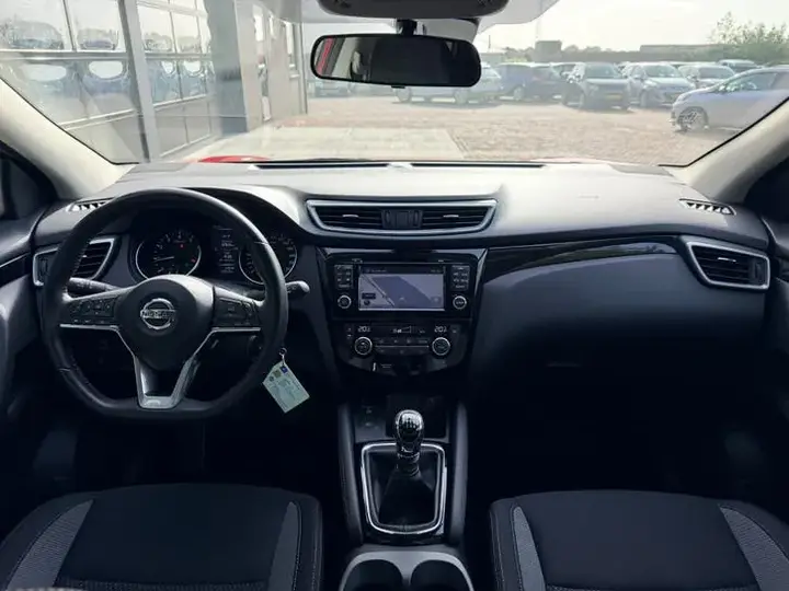 Nissan Qashqai 2018 photo 3