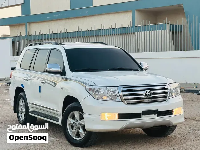 Toyota Hilux 2010 photo 4