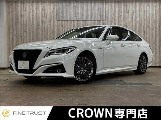 Toyota Crown Hybrid