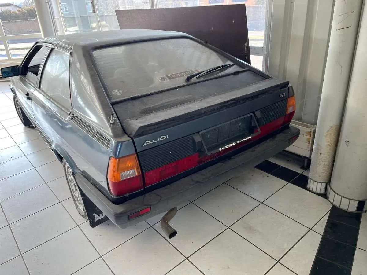 Audi 80 1981 photo 3
