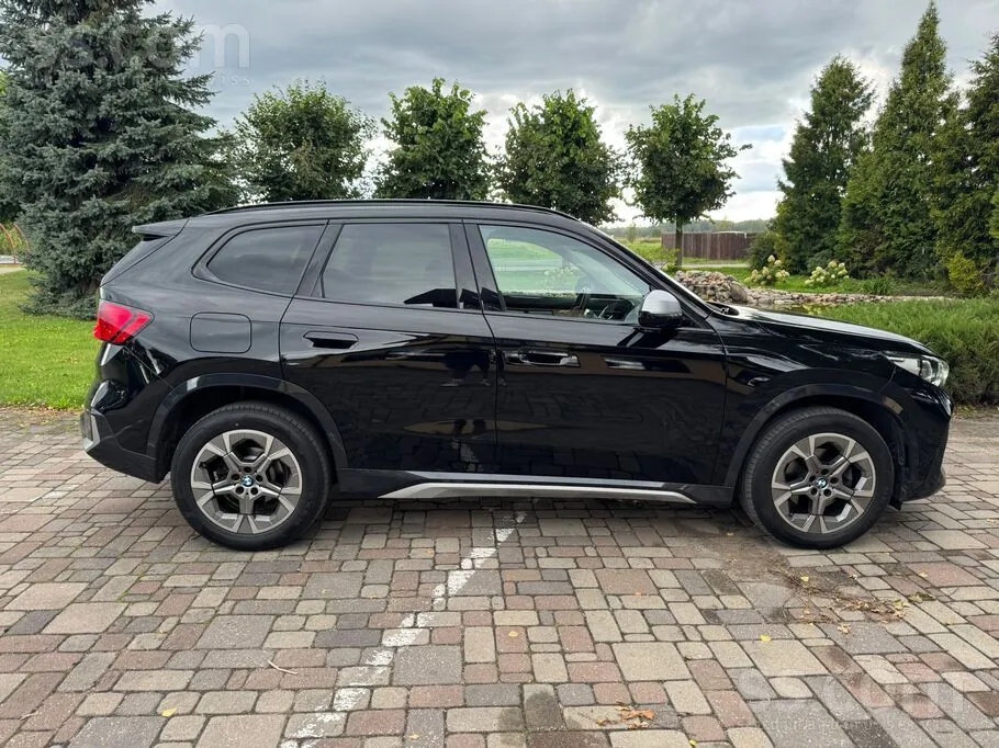 BMW X1 2023 photo 4