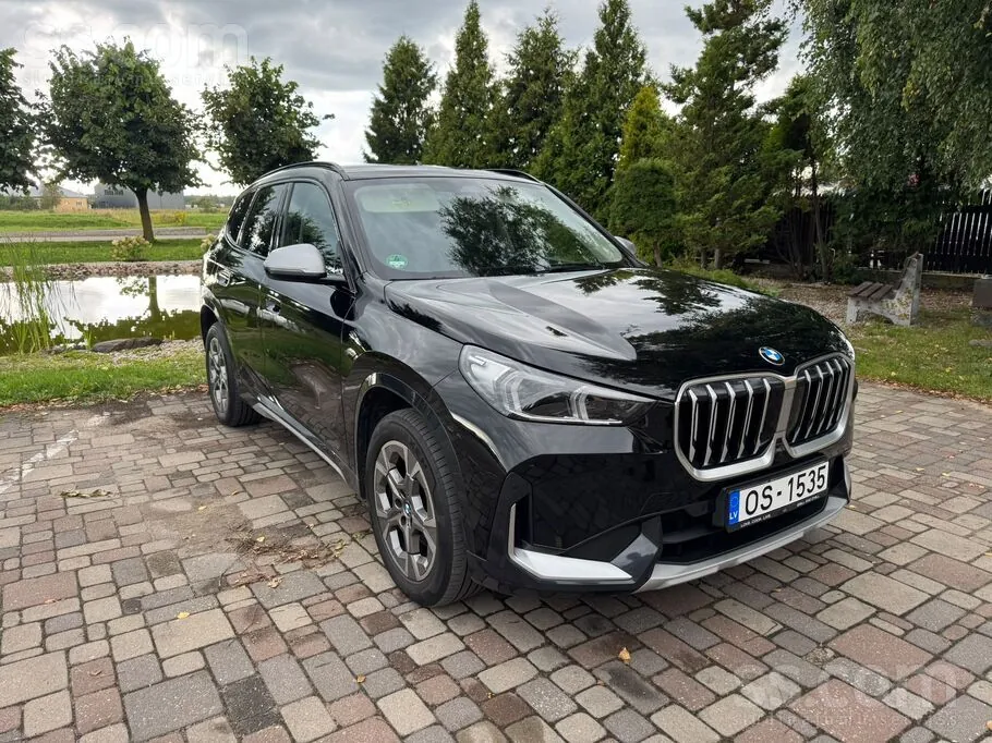 BMW X1 2023 photo 3