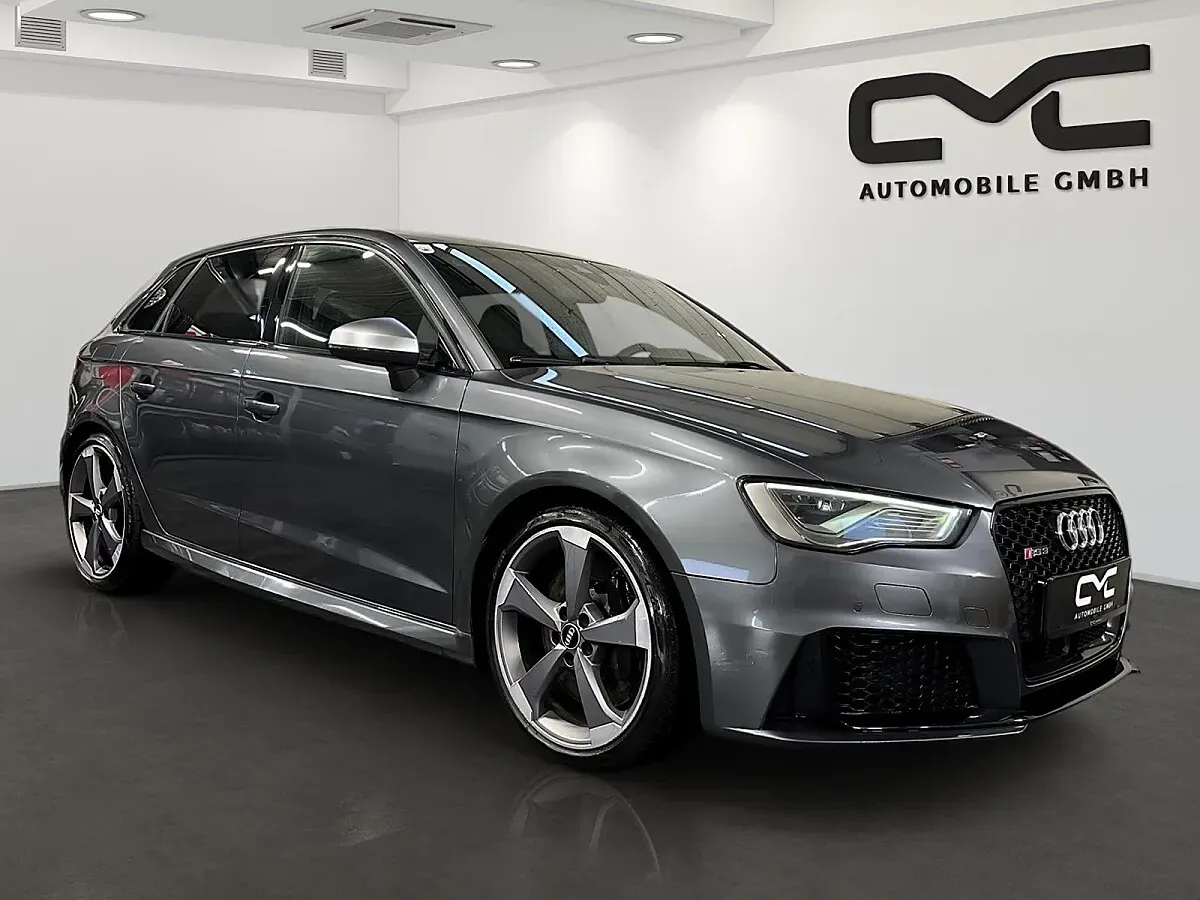 Audi A3 2016 photo 2