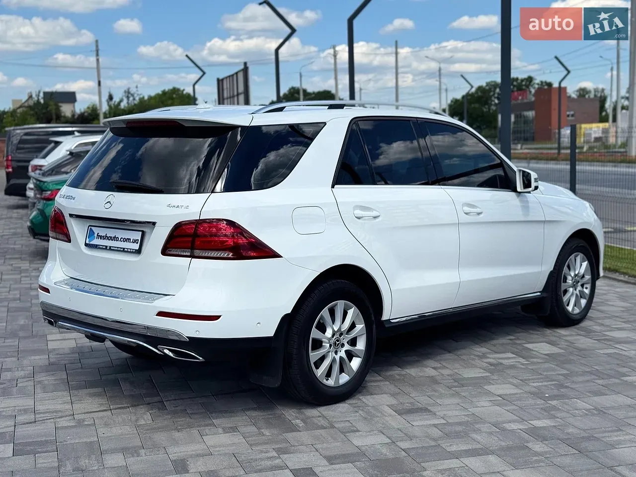 Mercedes-Benz Gle-Class 2018 photo 3