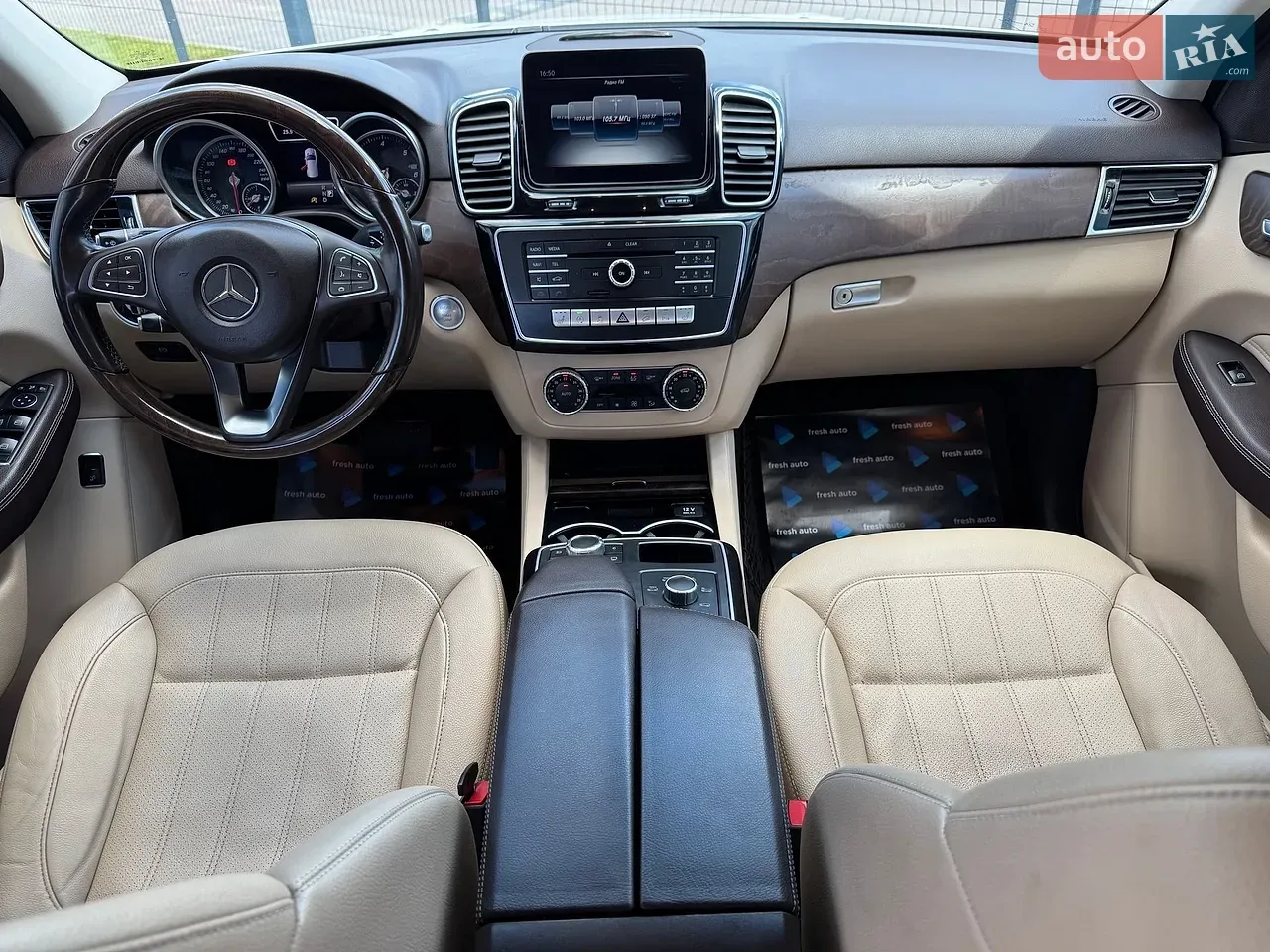 Mercedes-Benz Gle-Class 2018 photo 4