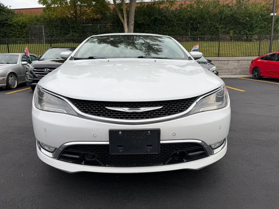 Chrysler 200 2015 photo 3