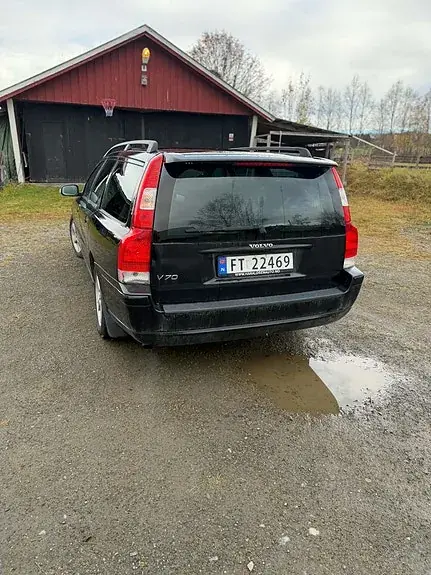 Volvo V70 2007 photo 2