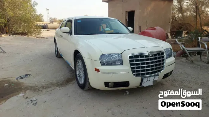 Chrysler 300 2010 photo 4