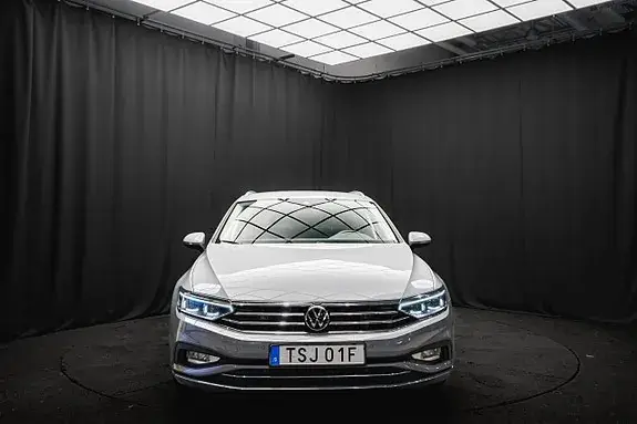 Volkswagen Passat 2023 photo 3