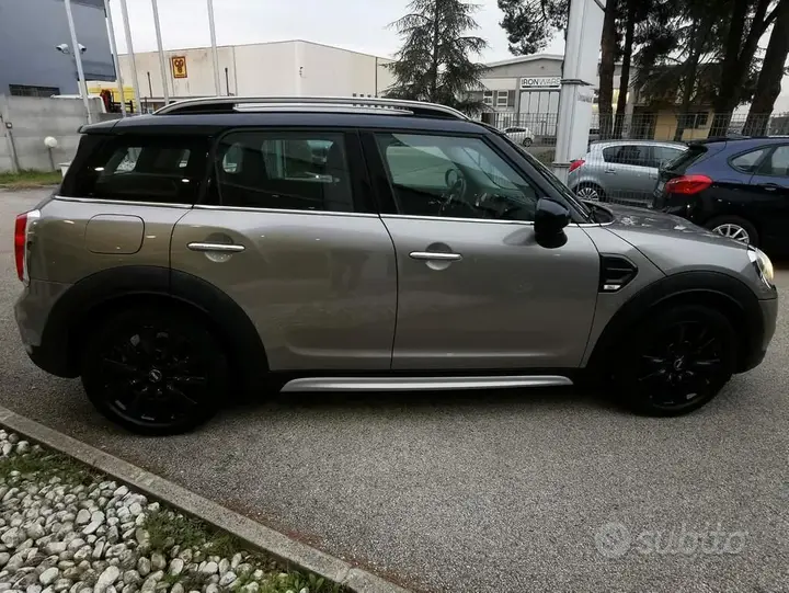 Mini Countryman 2019 photo 5