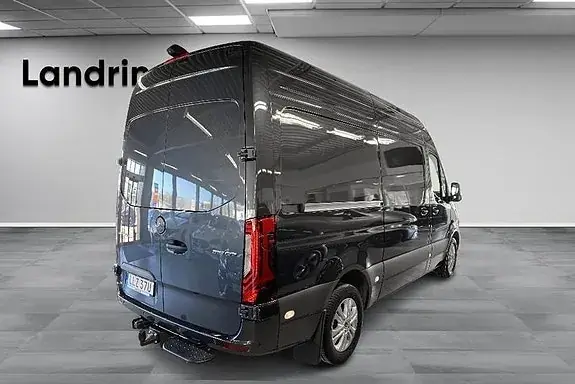 Mercedes-Benz Sprinter 319 2025 photo 4