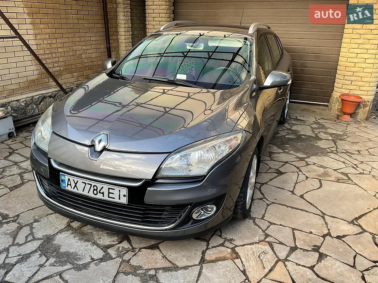 Renault Megane 2012 photo 2