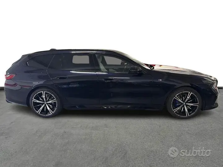 BMW 520D 2025 photo 4