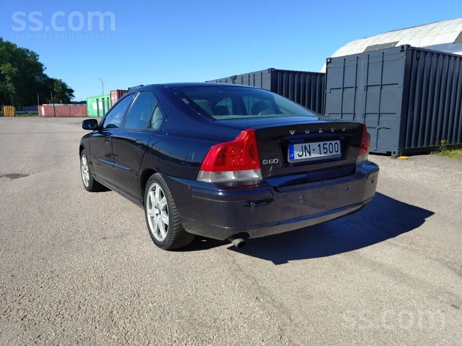 Volvo S60 2009 photo 4