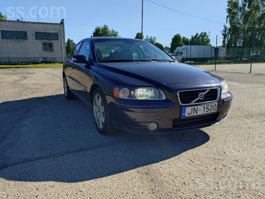 Volvo S60 2009 photo 2