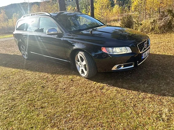 Volvo V70 2011 photo 5